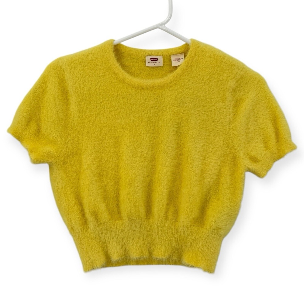 Levis Peach Fuzz T Shirt Womens Small Yellow Fuzzy Cozy Crop Top A425000000000